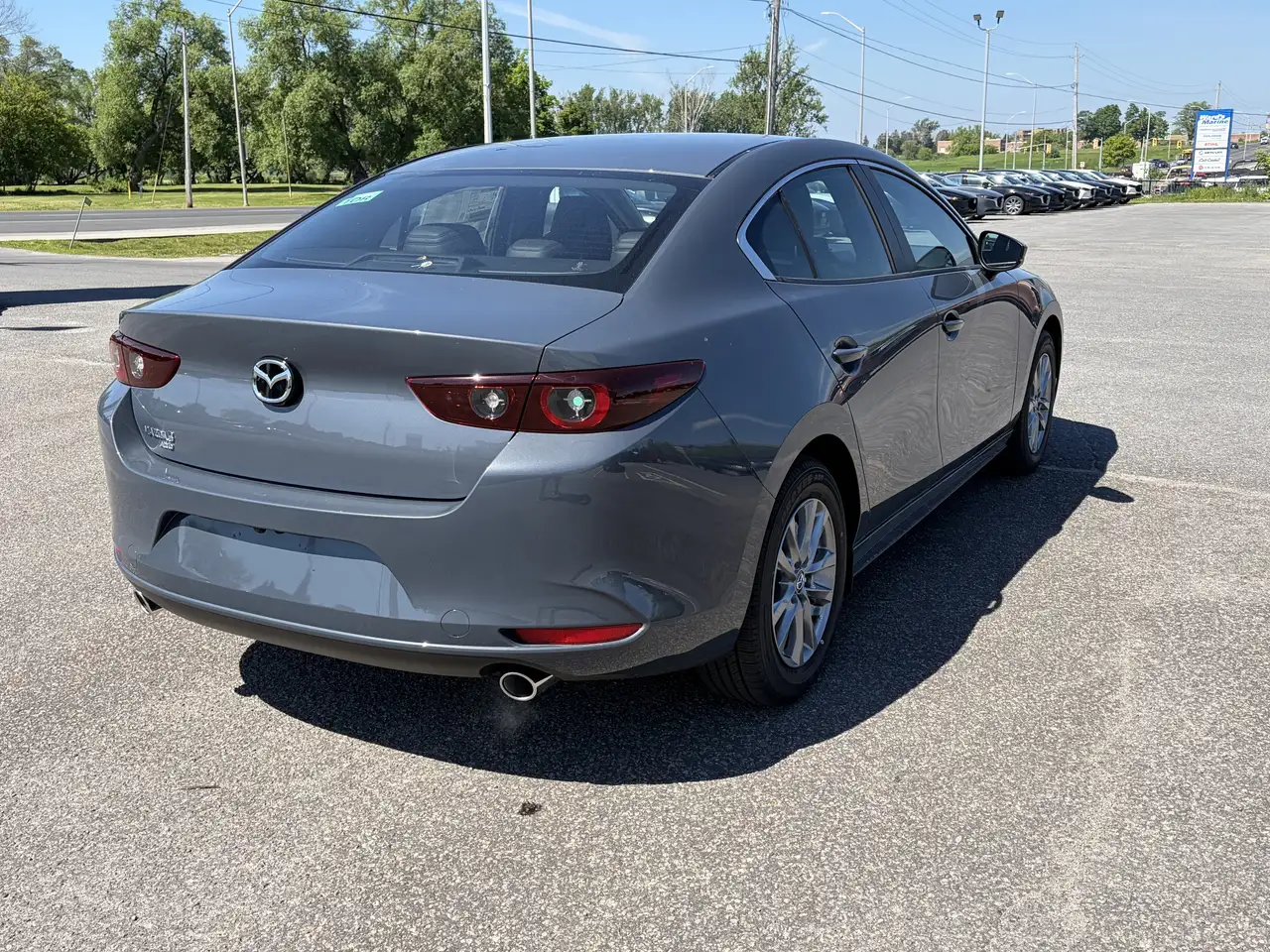 Mazda 3 снимка Mazda 3