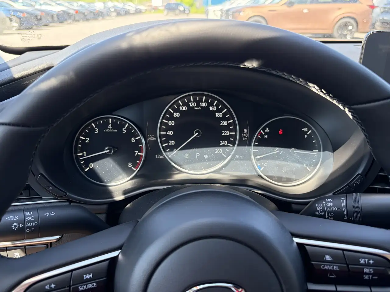 Mazda 3 снимка Mazda 3