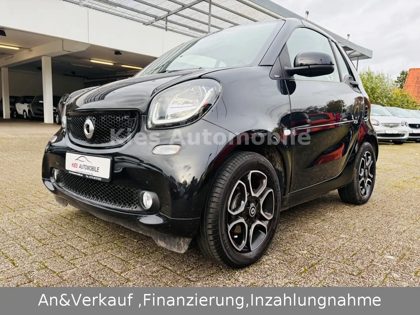 smart forTwo Cabrio Prime 90Ps LEDER/NAVI/ANHÄNGERKUPP Schwarz - 1