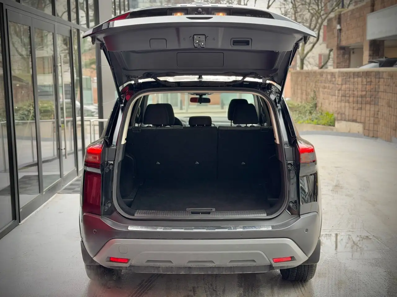 Nissan Rogue снимка Nissan Rogue