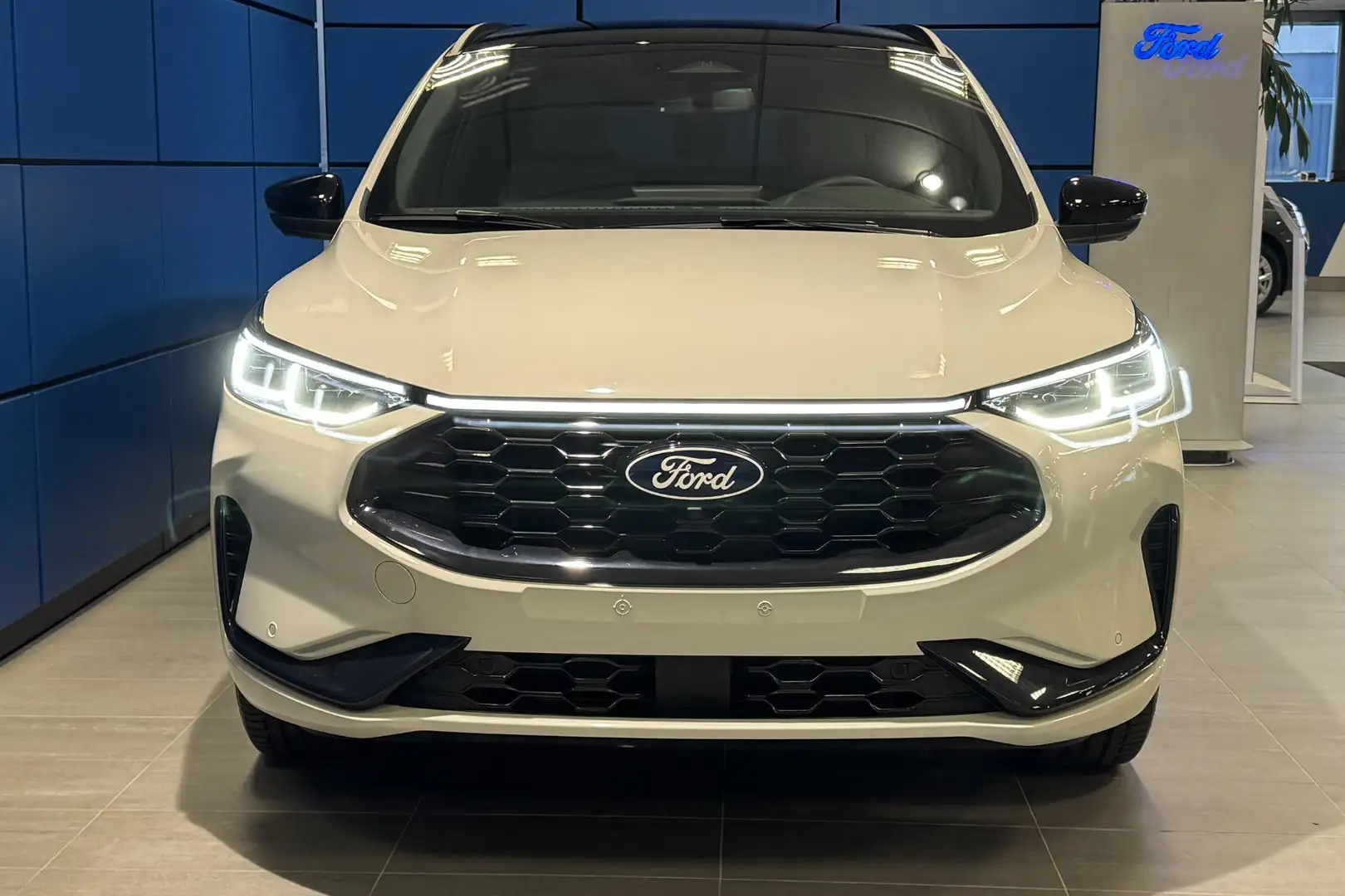 Ford Kuga 2.5 PHEV Sound Edition FORD KUGA SOUND EDITION - 2