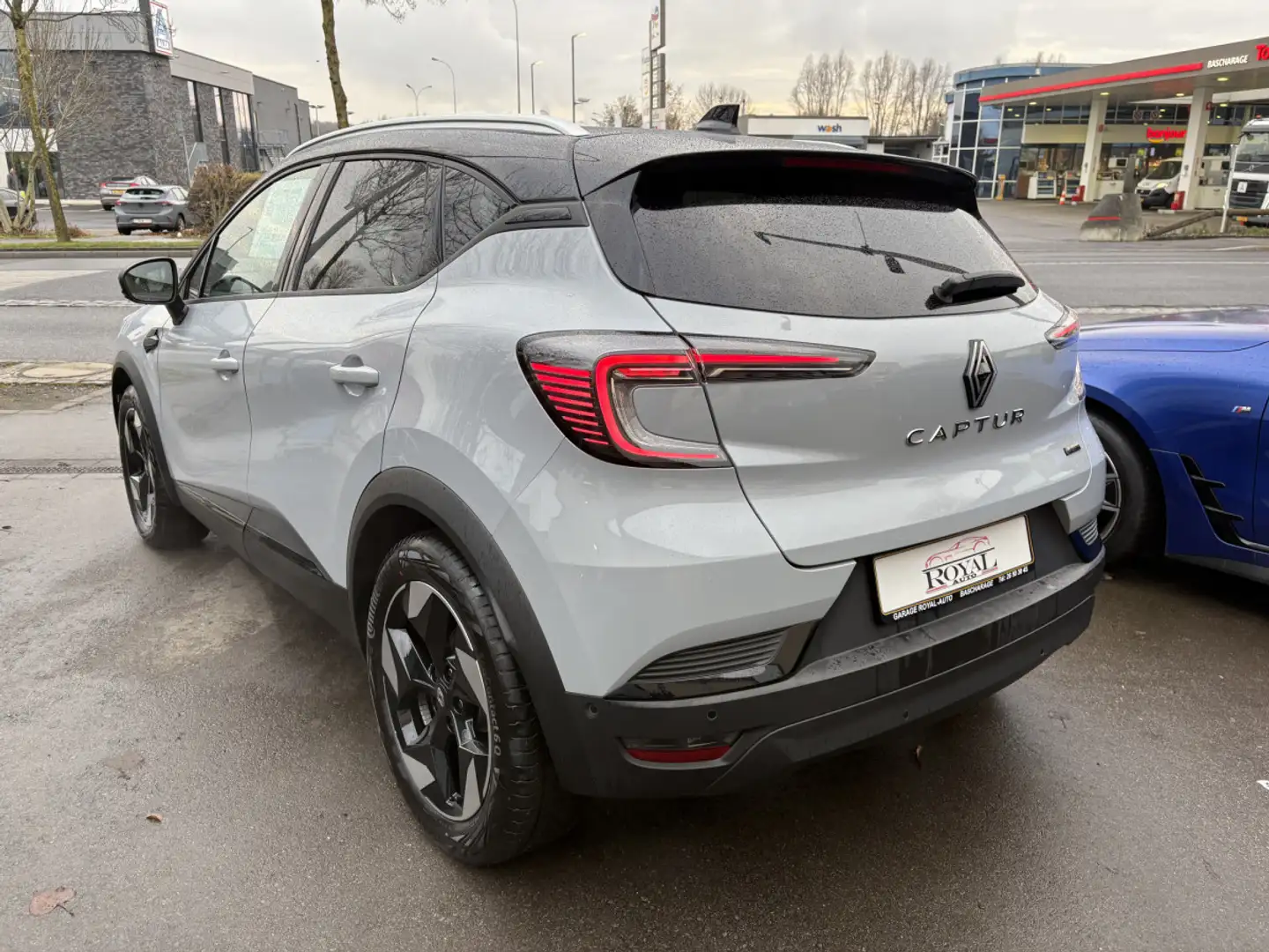 Renault Captur 1.8 FULL HYBRID TECHNO 160HP Gris - 2