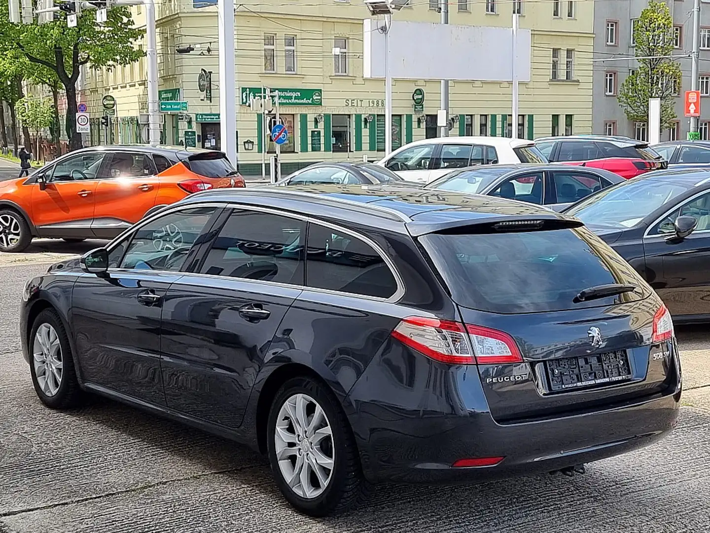 Peugeot 508 SW 1,6 THP Allure Schwarz - 2