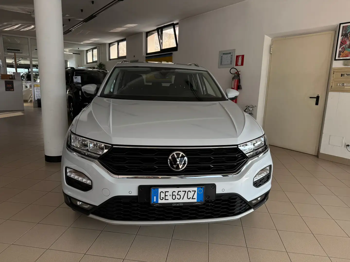 Volkswagen T-Roc 2.0cc TDI 150CV 4X4 *IVA* Белый - 2