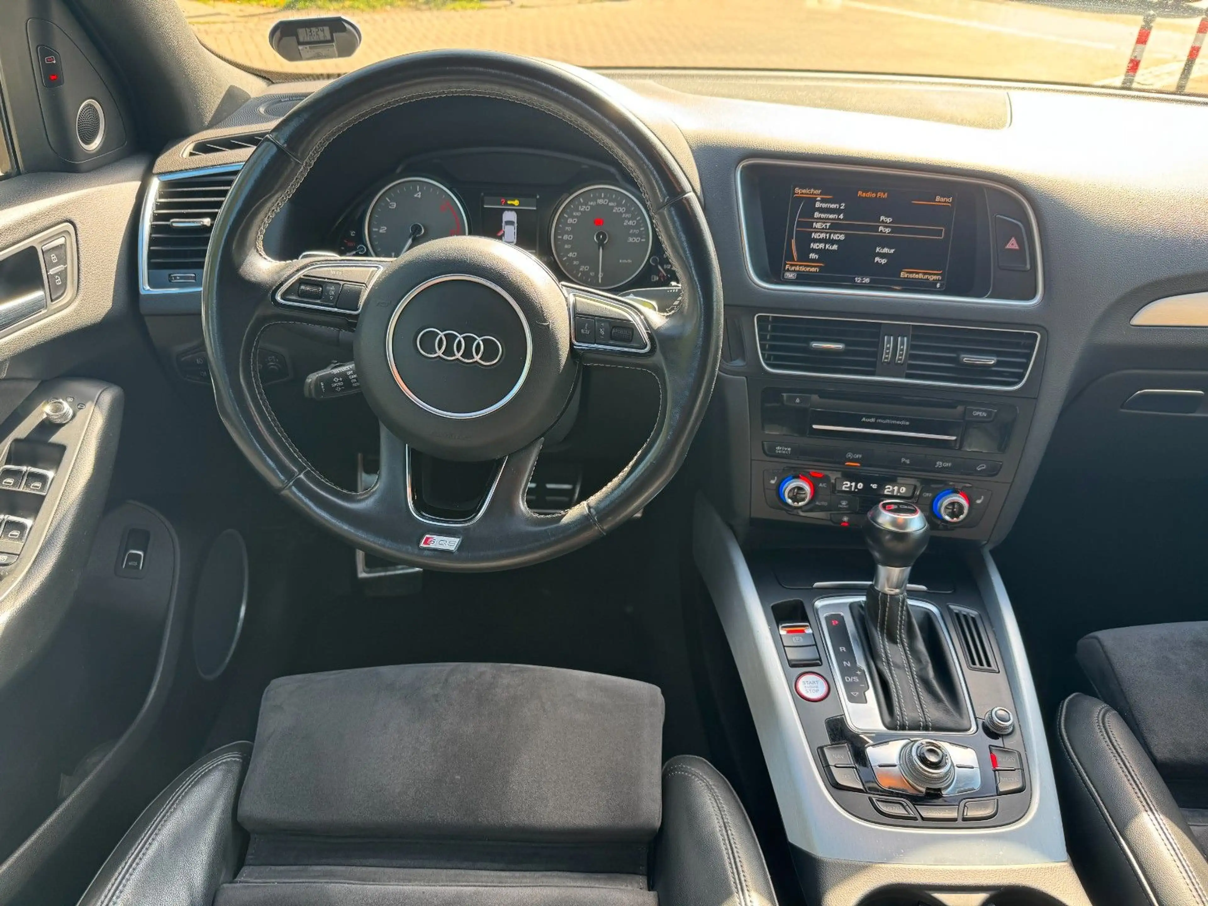Audi SQ5 3.0 TDI competition quattro — photo 15