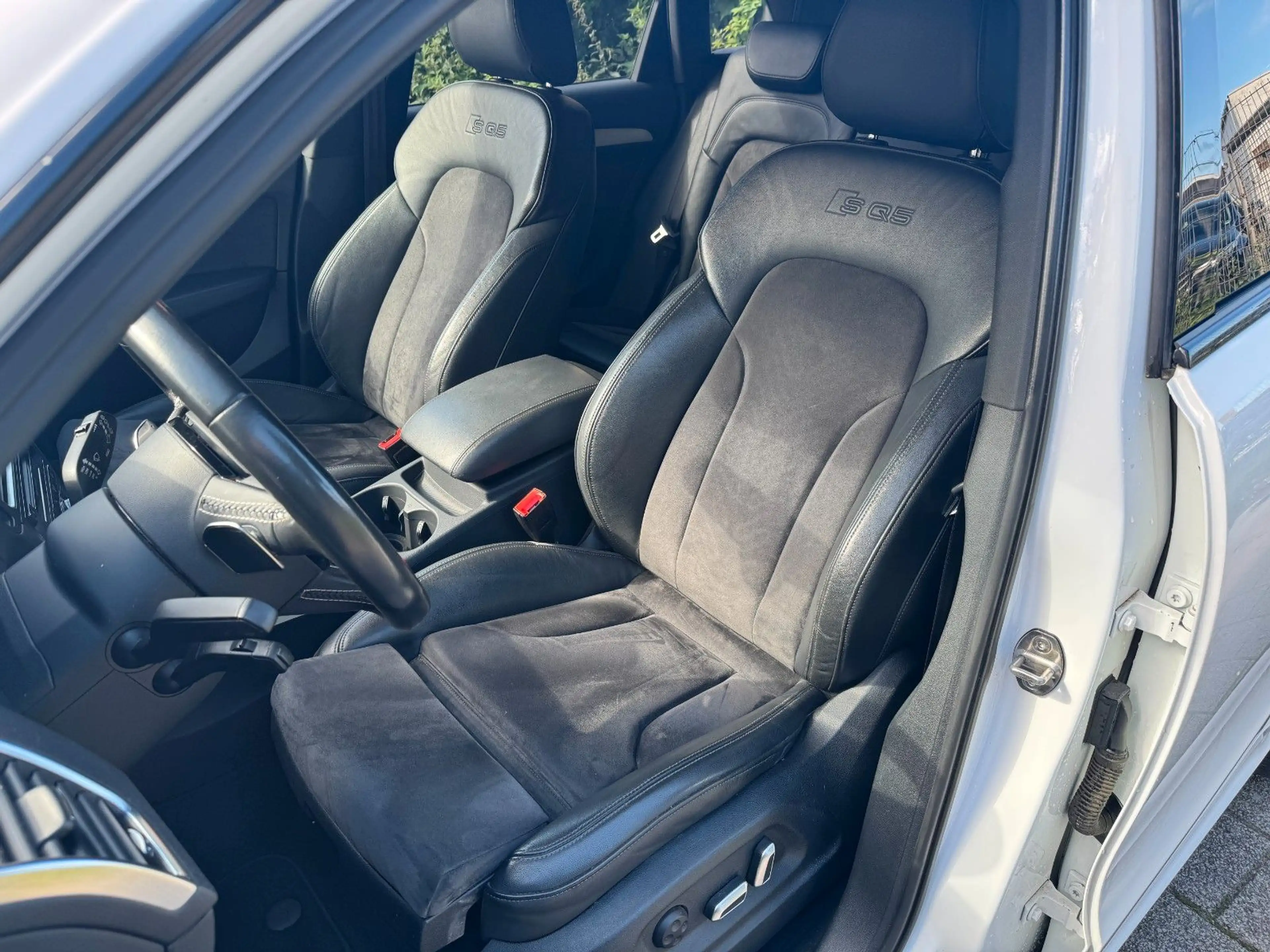 Audi SQ5 3.0 TDI competition quattro — photo 12