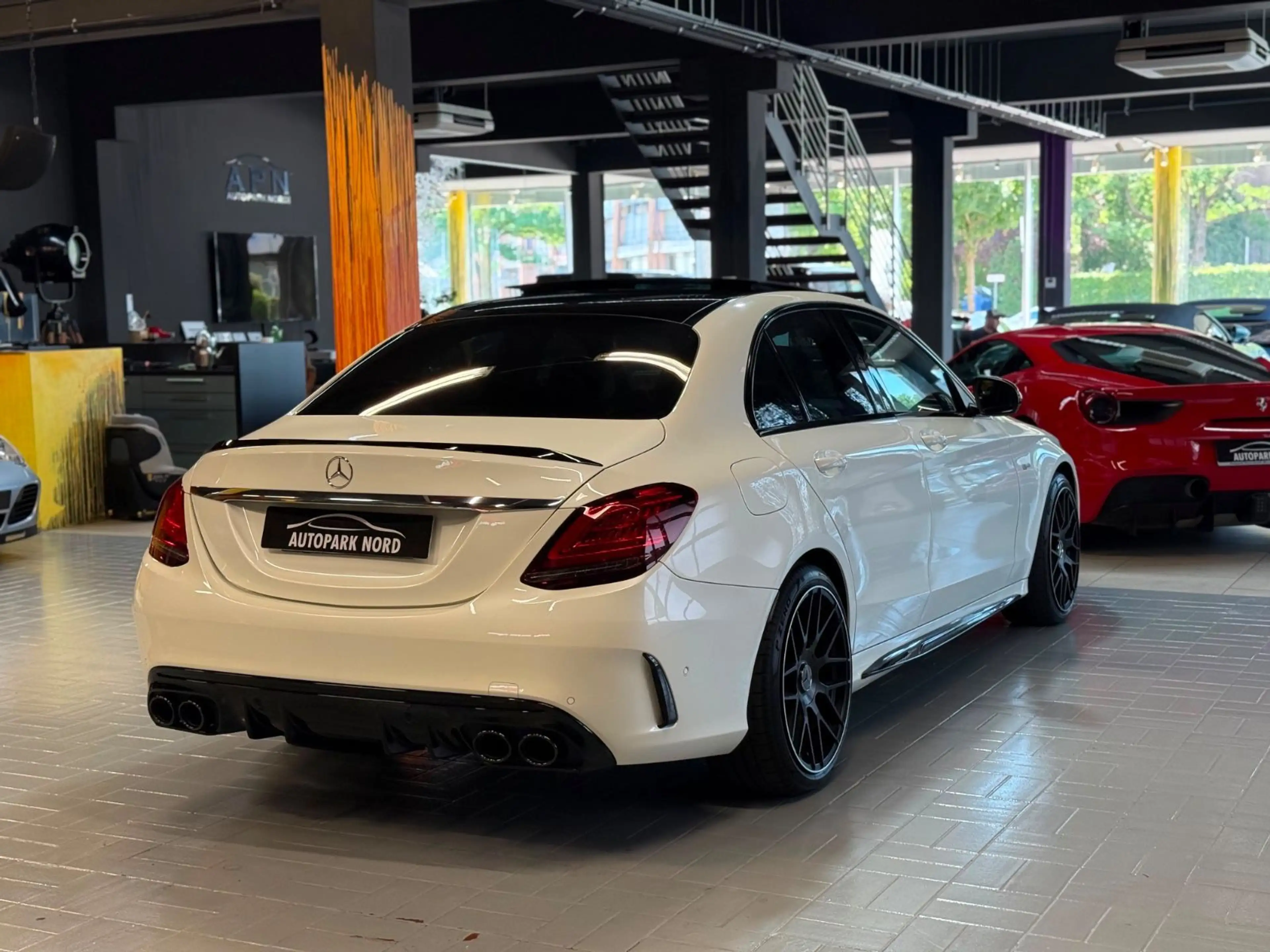 Mercedes-Benz C 43 AMG 4Matic Lim. LED~PANO~KAMERA~BURMESTER — photo 5