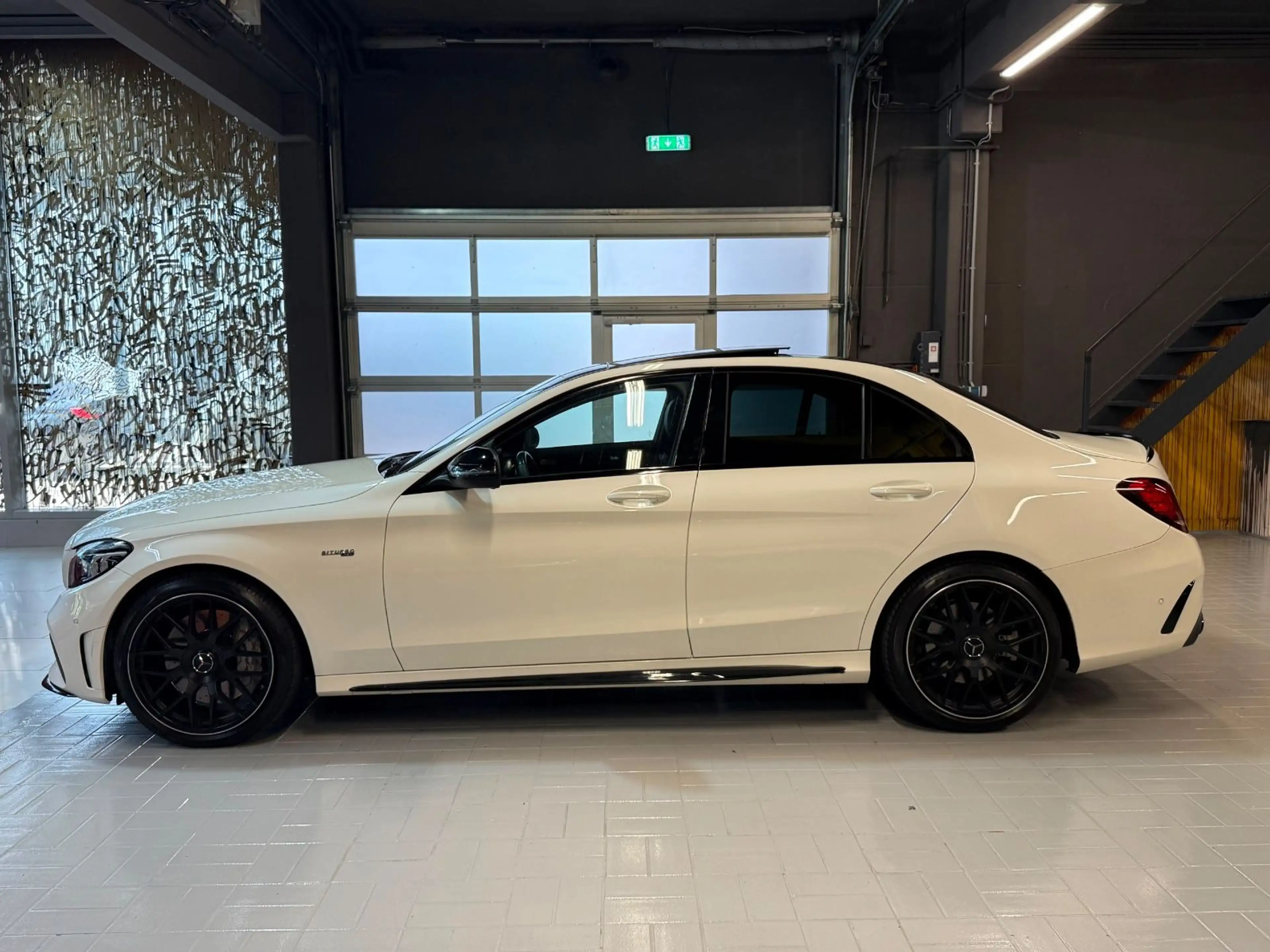 Mercedes-Benz C 43 AMG 4Matic Lim. LED~PANO~KAMERA~BURMESTER — photo 2