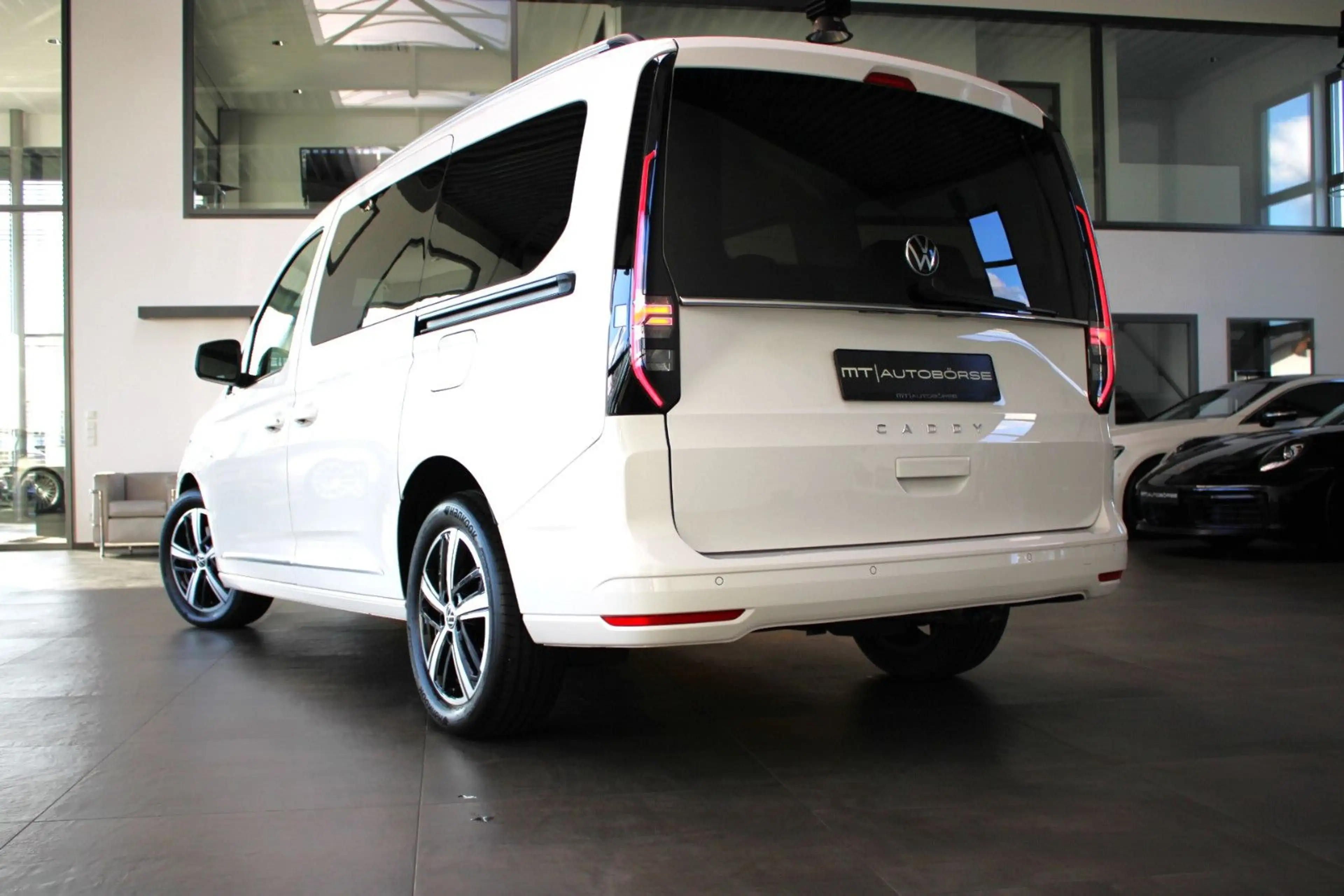 Volkswagen Caddy CADDY MAXI 1.5 TSI STYLE! 1.HAND/AHK/LED/VIRTUAL — photo 9