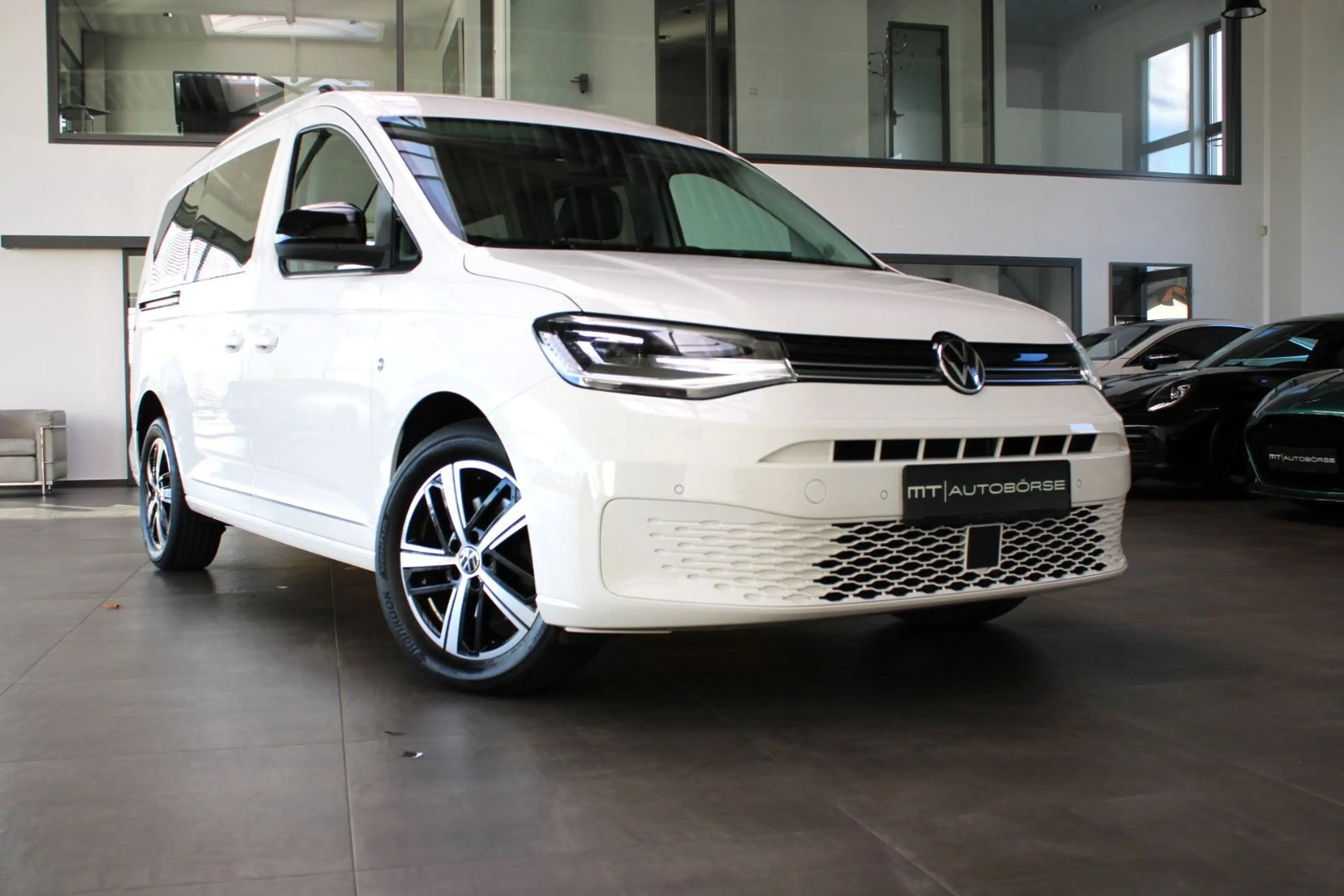 Volkswagen Caddy CADDY MAXI 1.5 TSI STYLE! 1.HAND/AHK/LED/VIRTUAL — photo 5