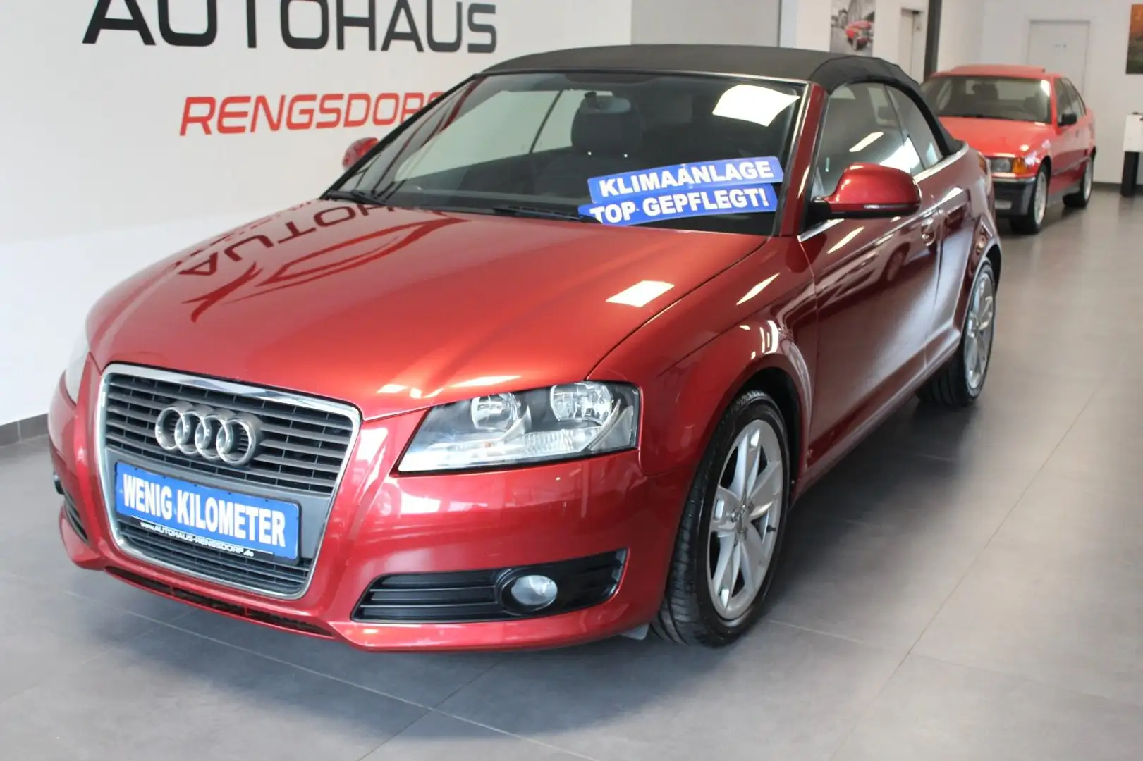 Audi A3 Cabriolet Ambition 1,6 102PS Rouge - 1
