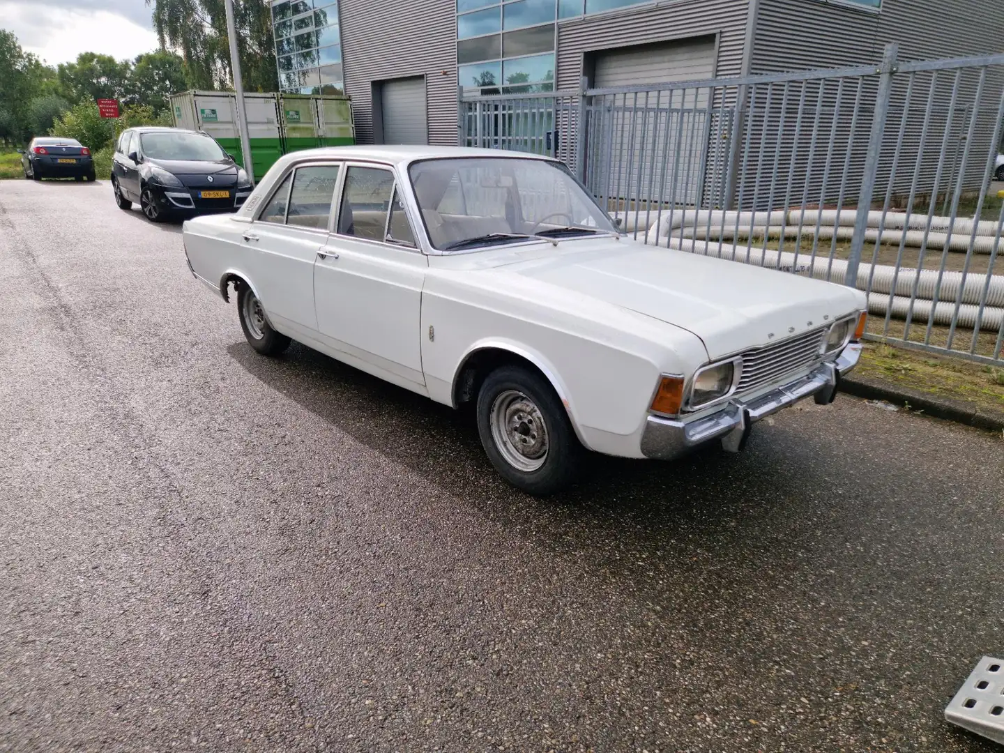 Ford Taunus 20M XL, 6 Cilinder. Apk en belastingvrij Fehér - 2