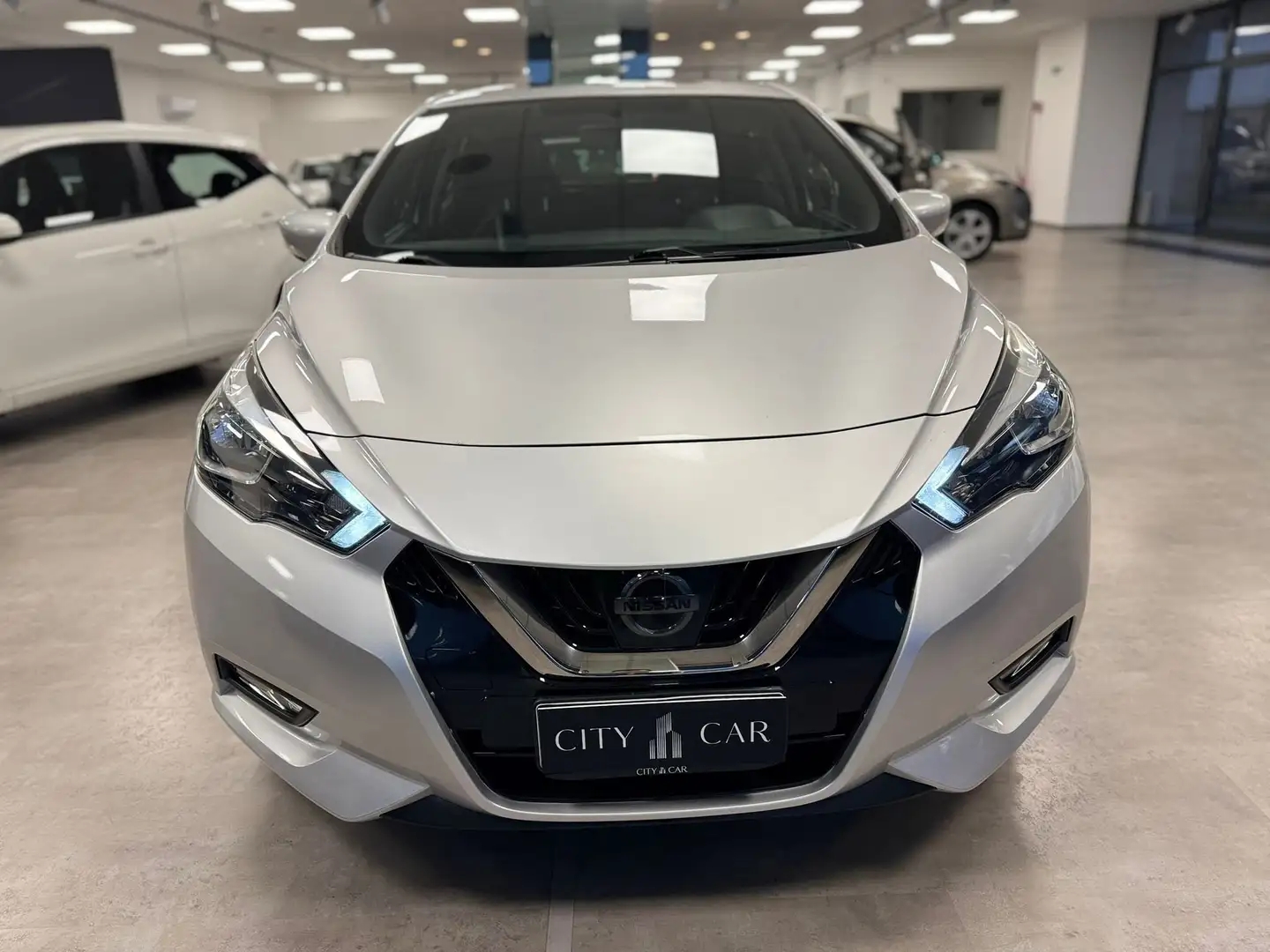 Nissan Micra 1.0 IG 5 PORTE Acenta 71cv Grigio - 2