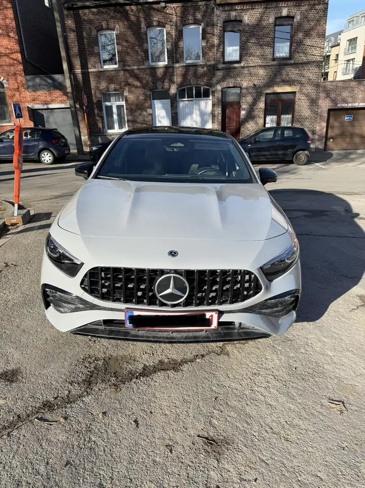 Mercedes-Benz A 180
