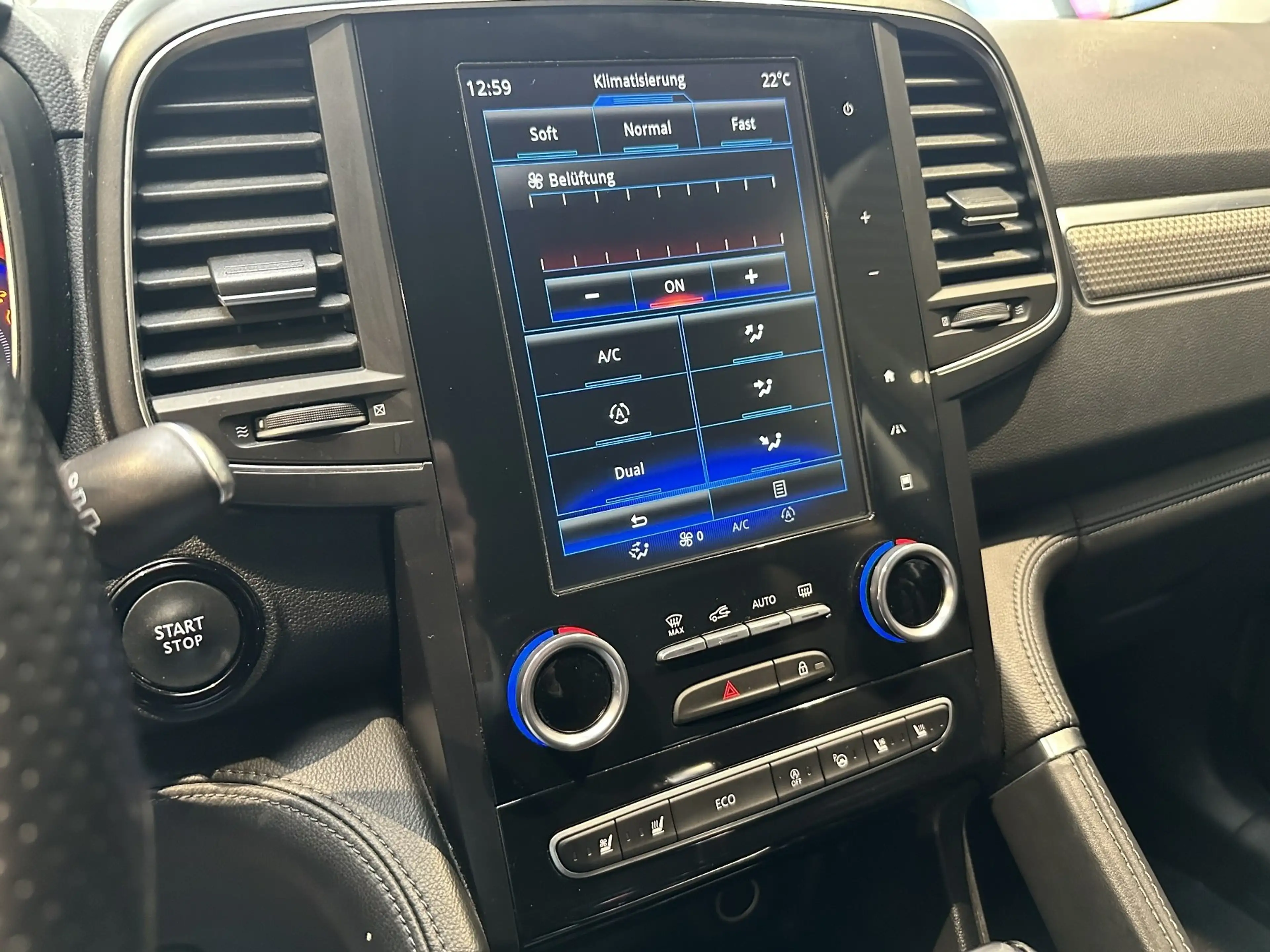 Renault Koleos INITIALE PARIS dCi 175 — photo 8