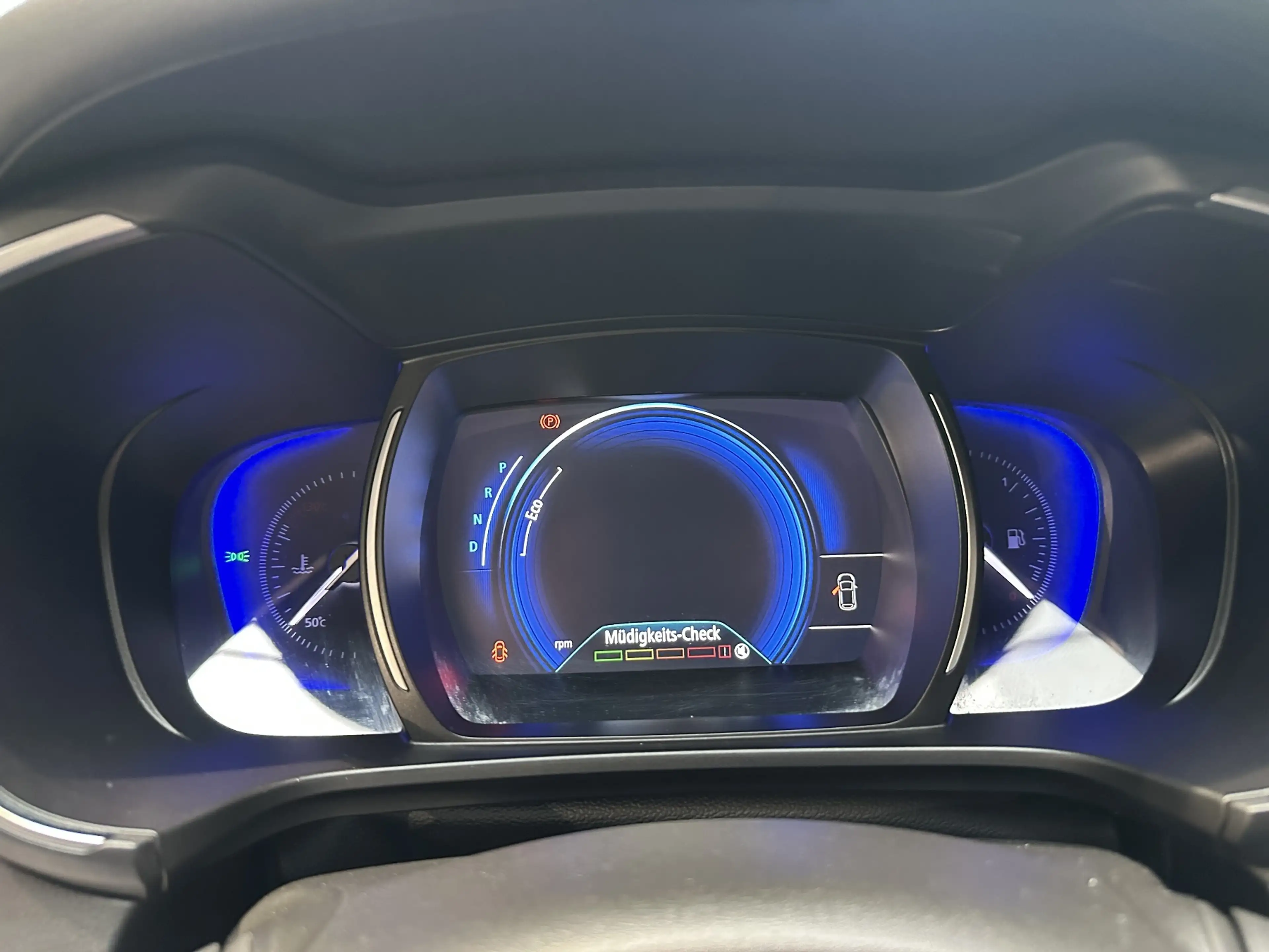 Renault Koleos INITIALE PARIS dCi 175 — photo 9