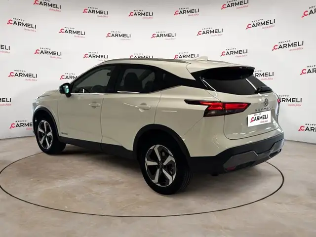 Nissan Qashqai view 3