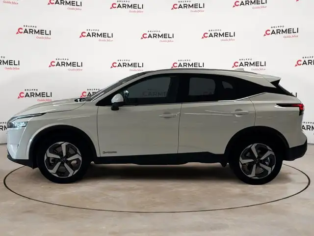 Nissan Qashqai view 2