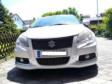 Kizashi 2.4 4x4 CVT Sport