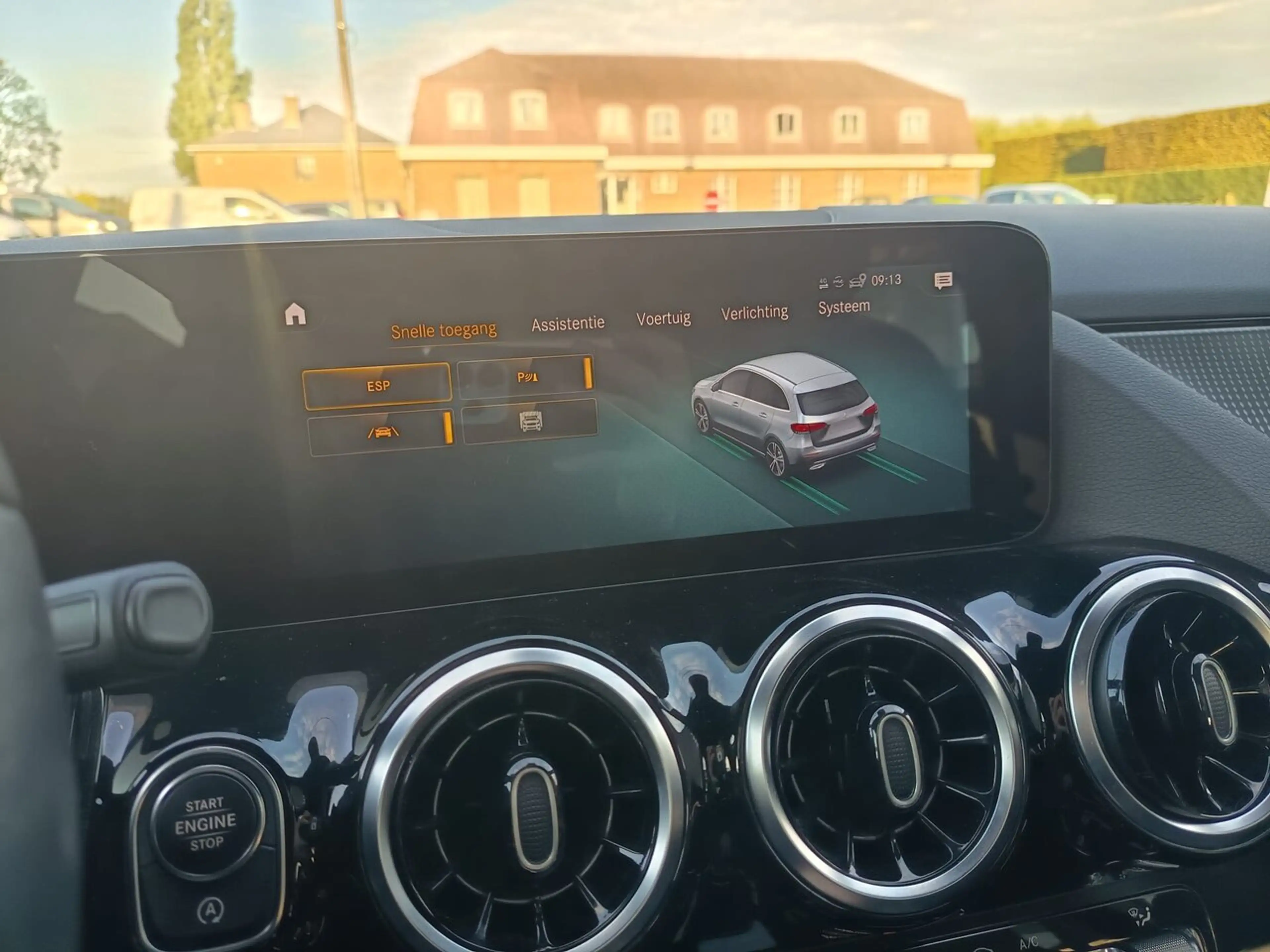 Mercedes-Benz B 200 AUTOMAAT / Elektr. Koffer / Camera / ... — photo 38