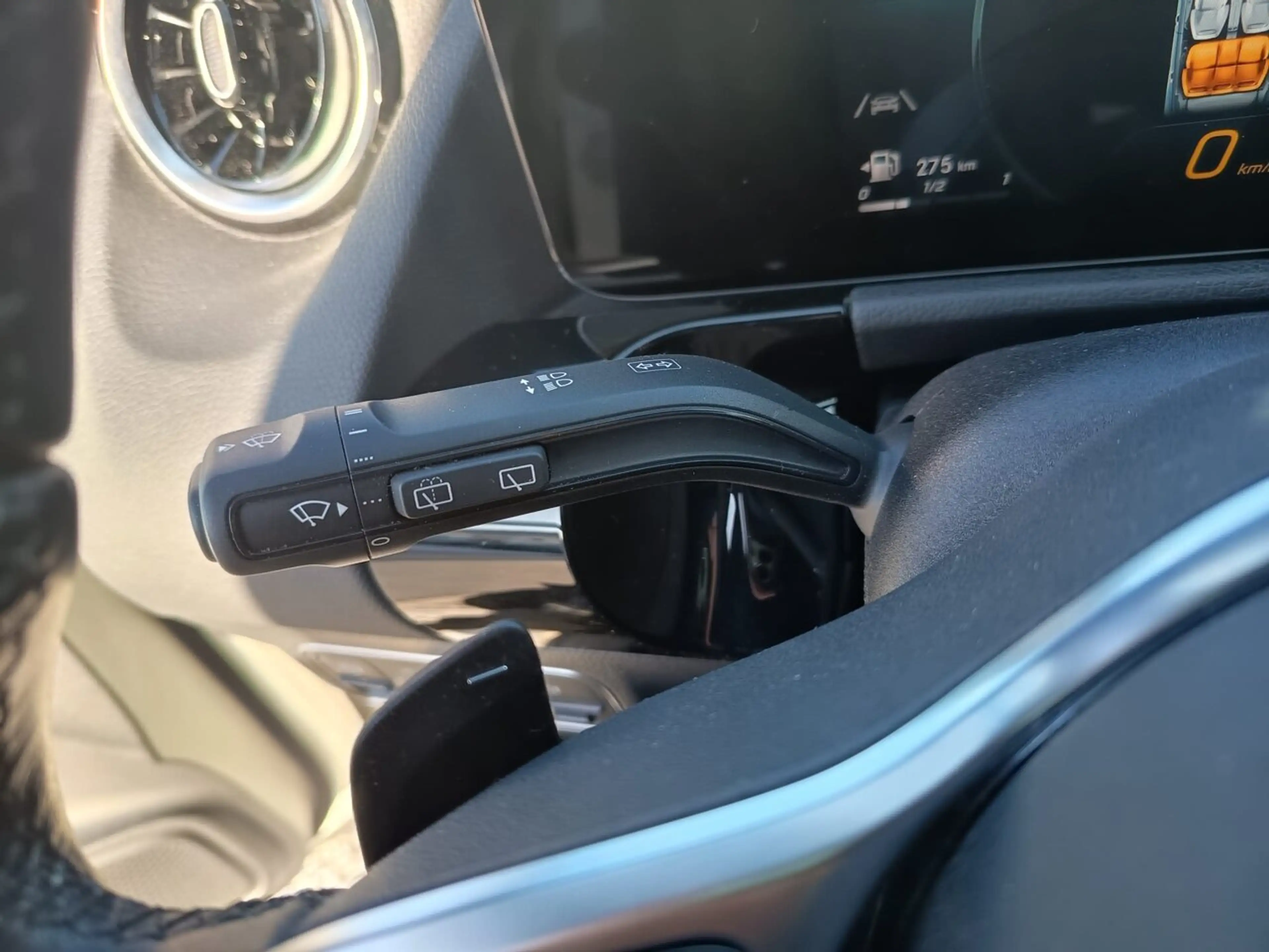 Mercedes-Benz B 200 AUTOMAAT / Elektr. Koffer / Camera / ... — photo 14
