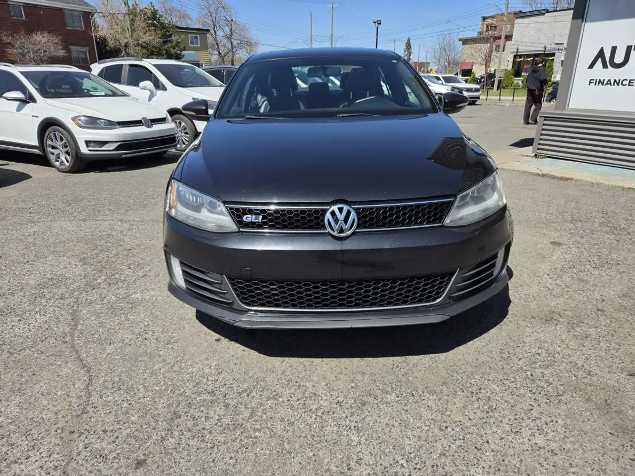 Volkswagen Jetta снимка Volkswagen Jetta