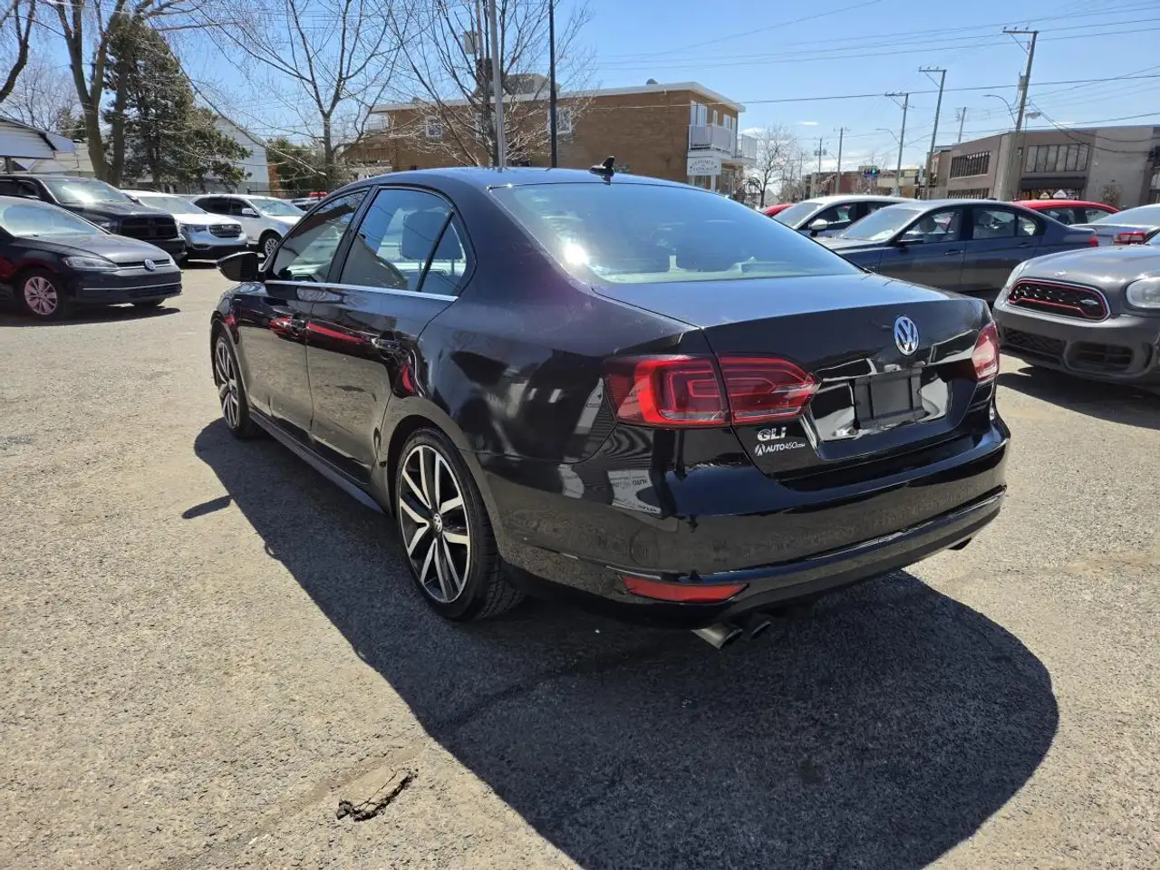 Volkswagen Jetta снимка Volkswagen Jetta