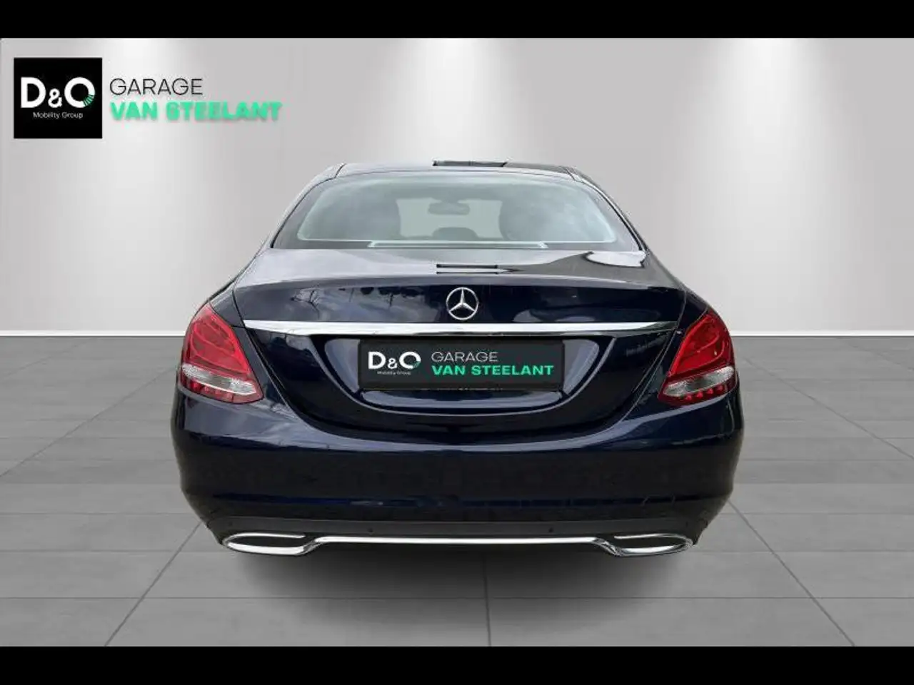 Mercedes-Benz C 180 Berline — photo 33 sur 36
