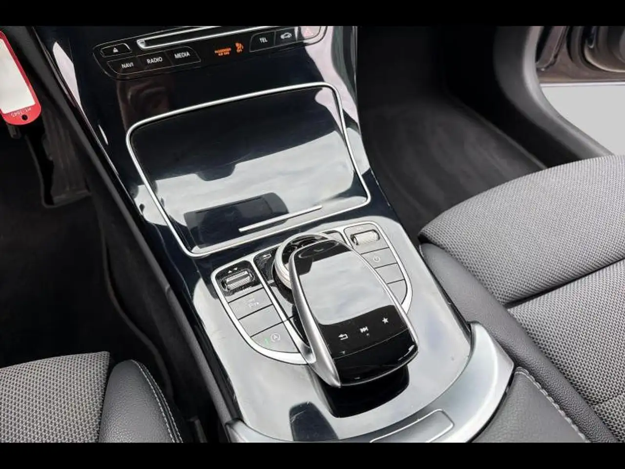 Mercedes-Benz C 180 Berline — photo 12 sur 36