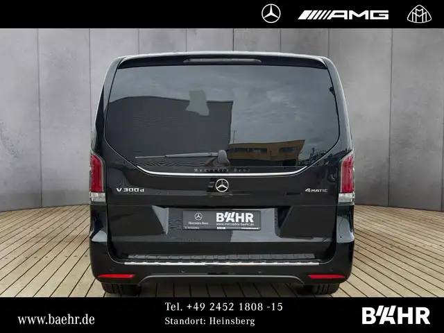 Mercedes-Benz V-Class view 8