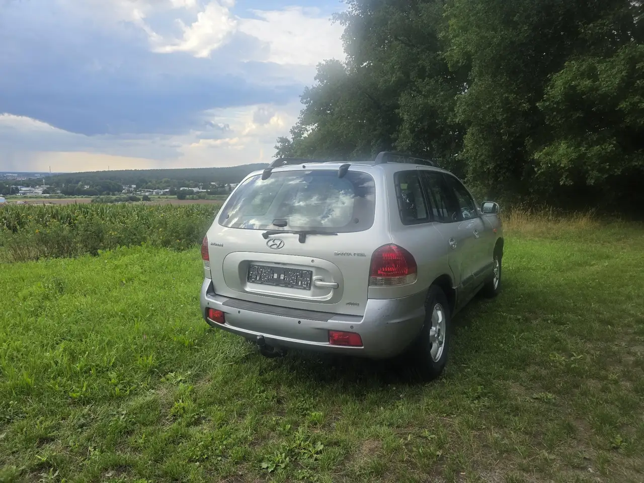 Hyundai SANTA FE