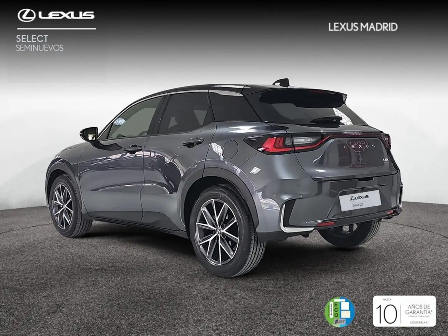 Lexus LBX 1.5 136cv HEV Emotion+ Gris - 2