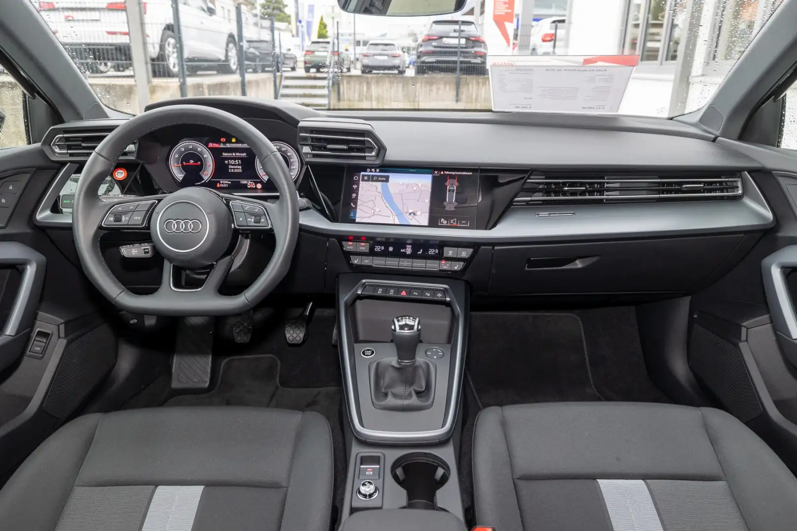 Audi A3 Sportback 35 TFSI (sound,Navi+,GRA,EPH+KS) Grau - 2