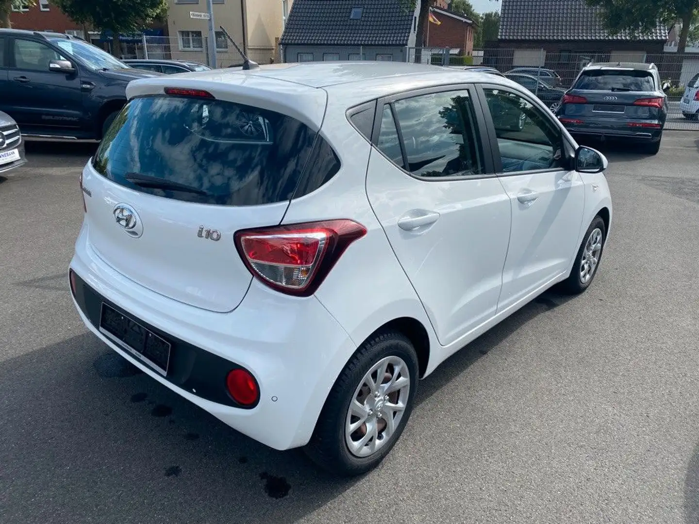 Hyundai i10 Trend Automatic Blanc - 2
