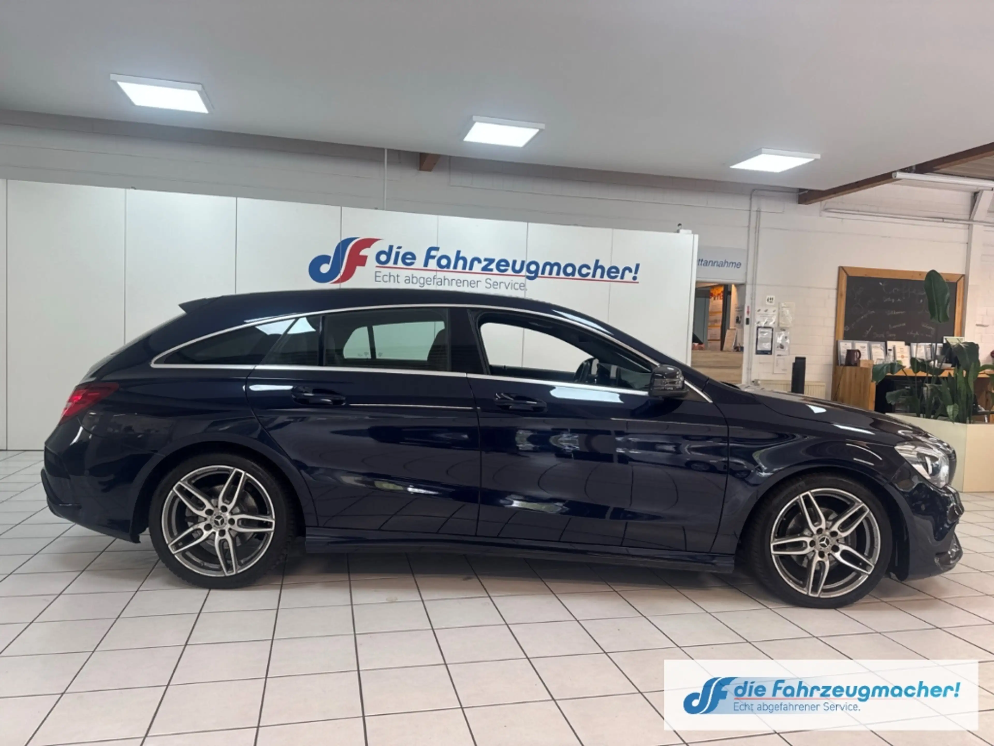 Mercedes-Benz CLA 180 AMG Sportpaket Navi LED *EXPORT — photo 6