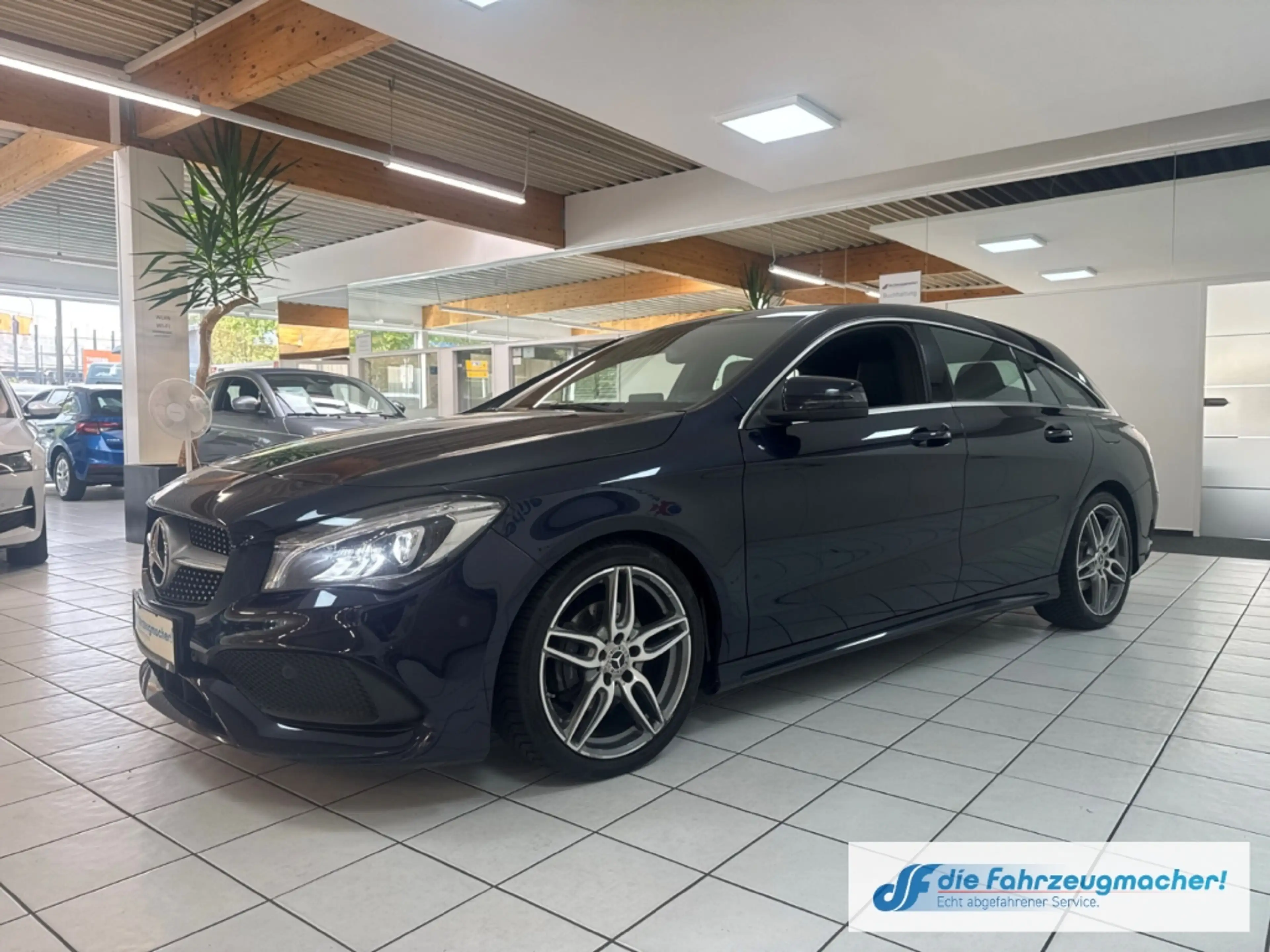 Mercedes-Benz CLA 180 AMG Sportpaket Navi LED *EXPORT — photo 2