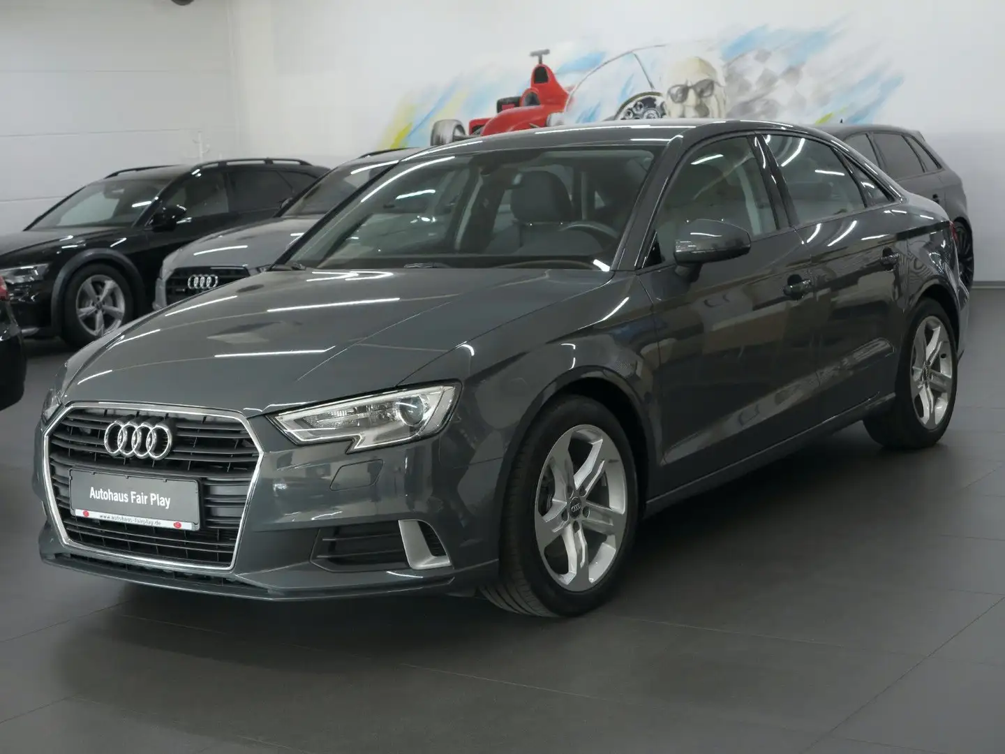 Audi A3 Limousine Sport NAVI/Bi-XENON/SHZ/U-FREI/TOP! Grau - 1