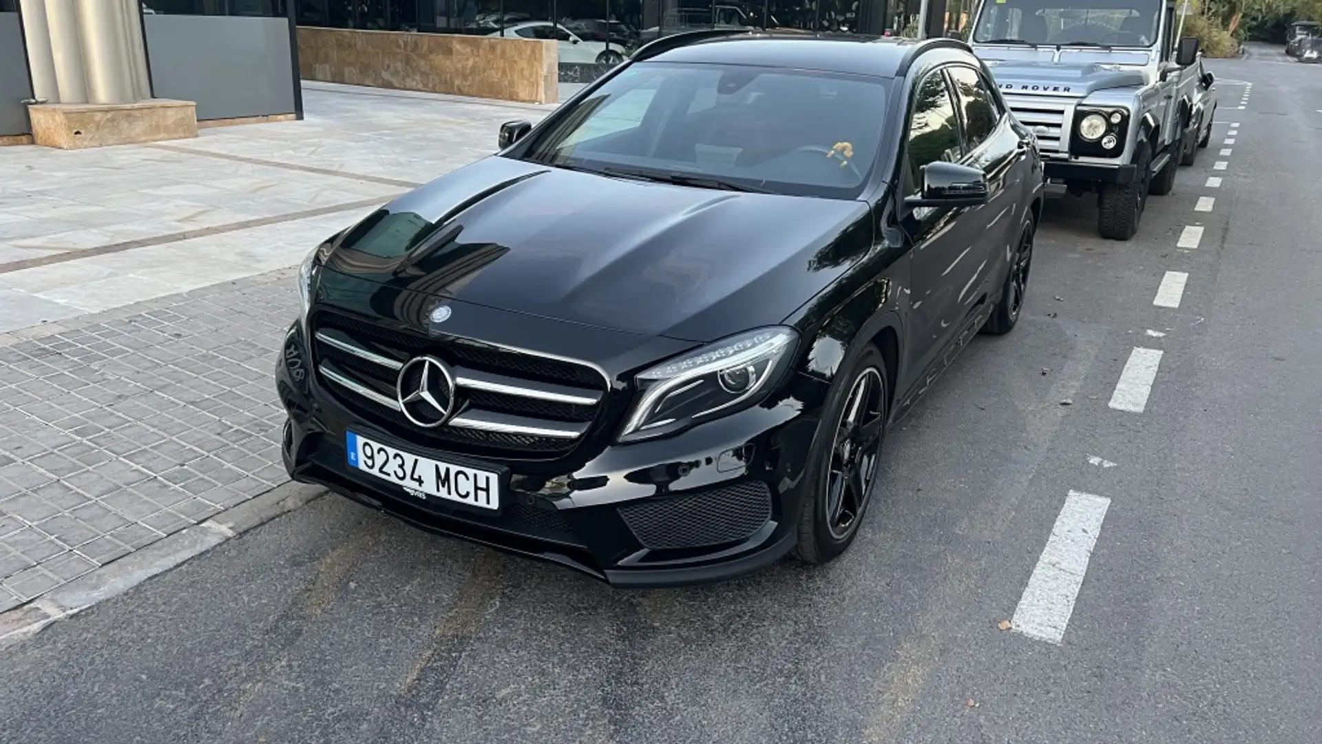 Mercedes-Benz GLA 180 CDI Inspiration 7G-DCT Negro - 1