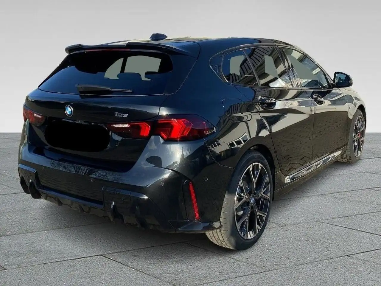 BMW 123