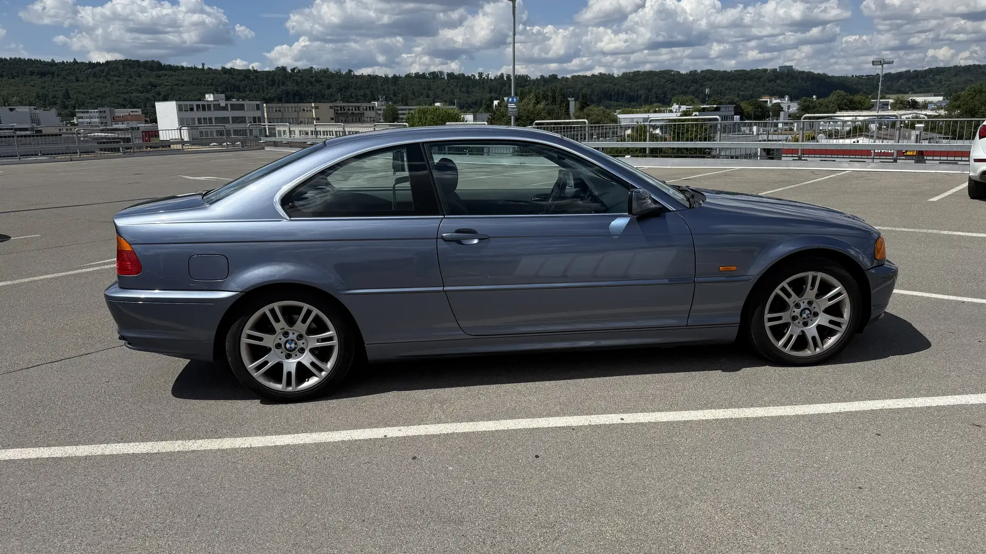 BMW 323 323 Ci Blau - 2