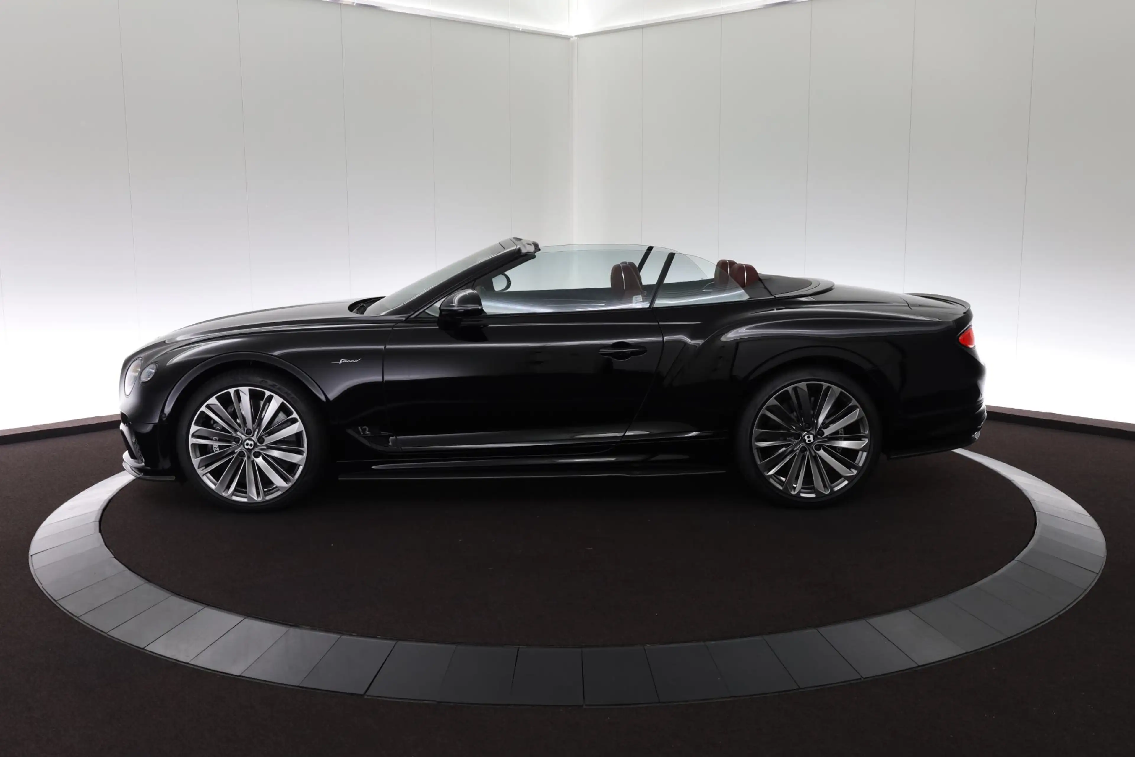 Bentley Continental GTC 6.0 W12 Speed -Keramisch/Carbon/Naim- — photo 3