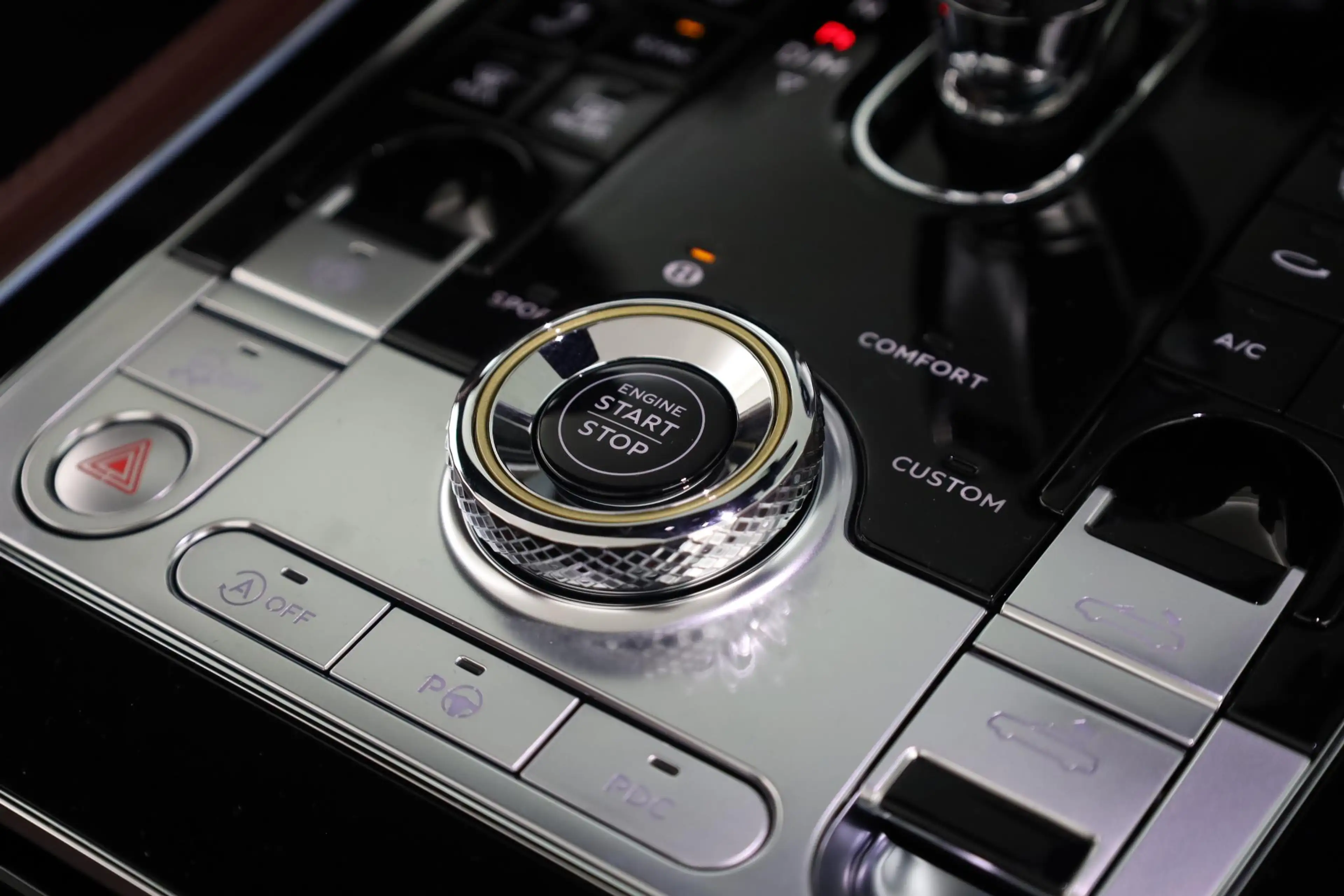 Bentley Continental GTC 6.0 W12 Speed -Keramisch/Carbon/Naim- — photo 32