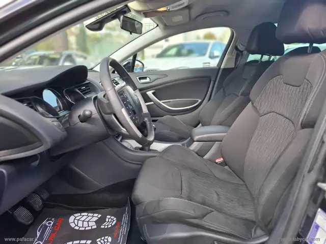 Citroen C5 view 7