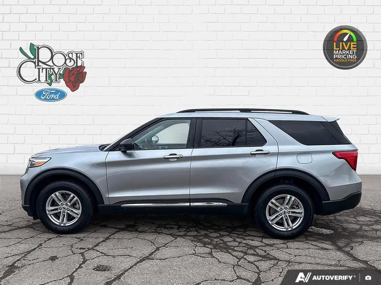 Ford Explorer снимка Ford Explorer