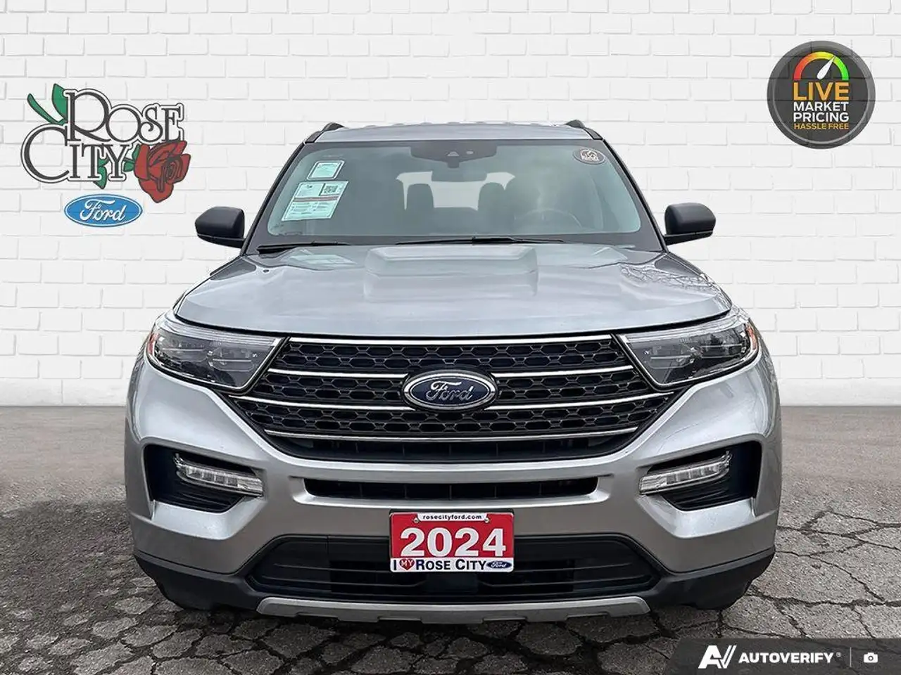 Ford Explorer снимка Ford Explorer