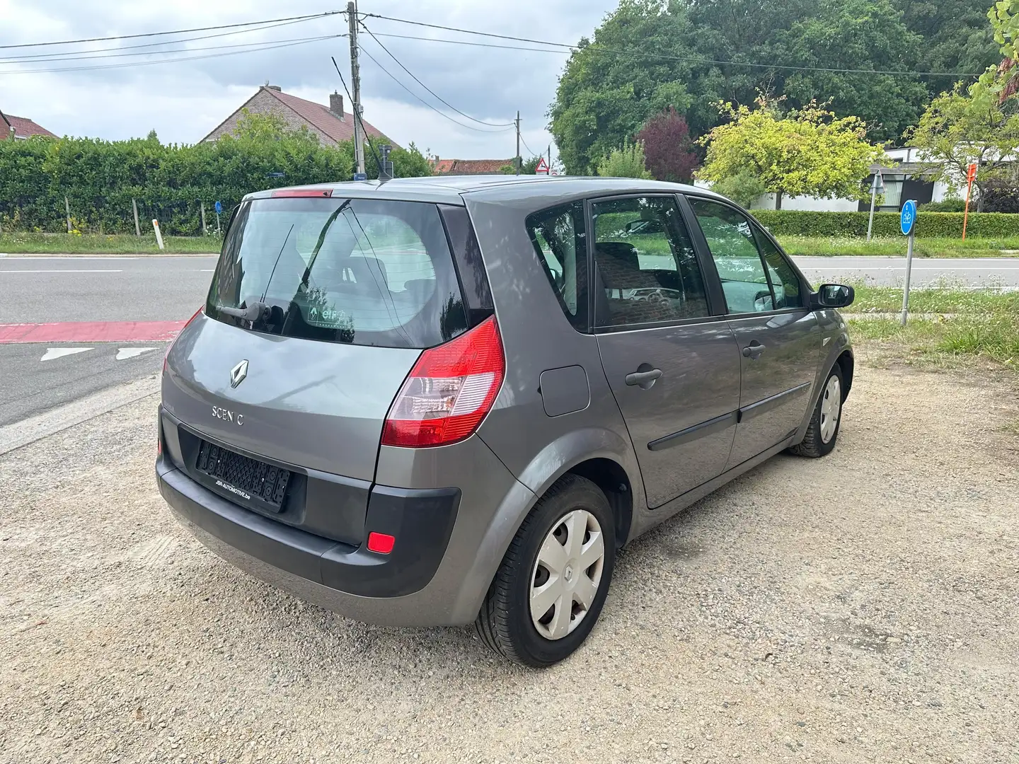 Renault Scenic EURO4/AUTOM. - Renault Scenic II - 2004 Benzine Gris - 2
