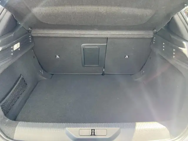 Peugeot 308 view 14