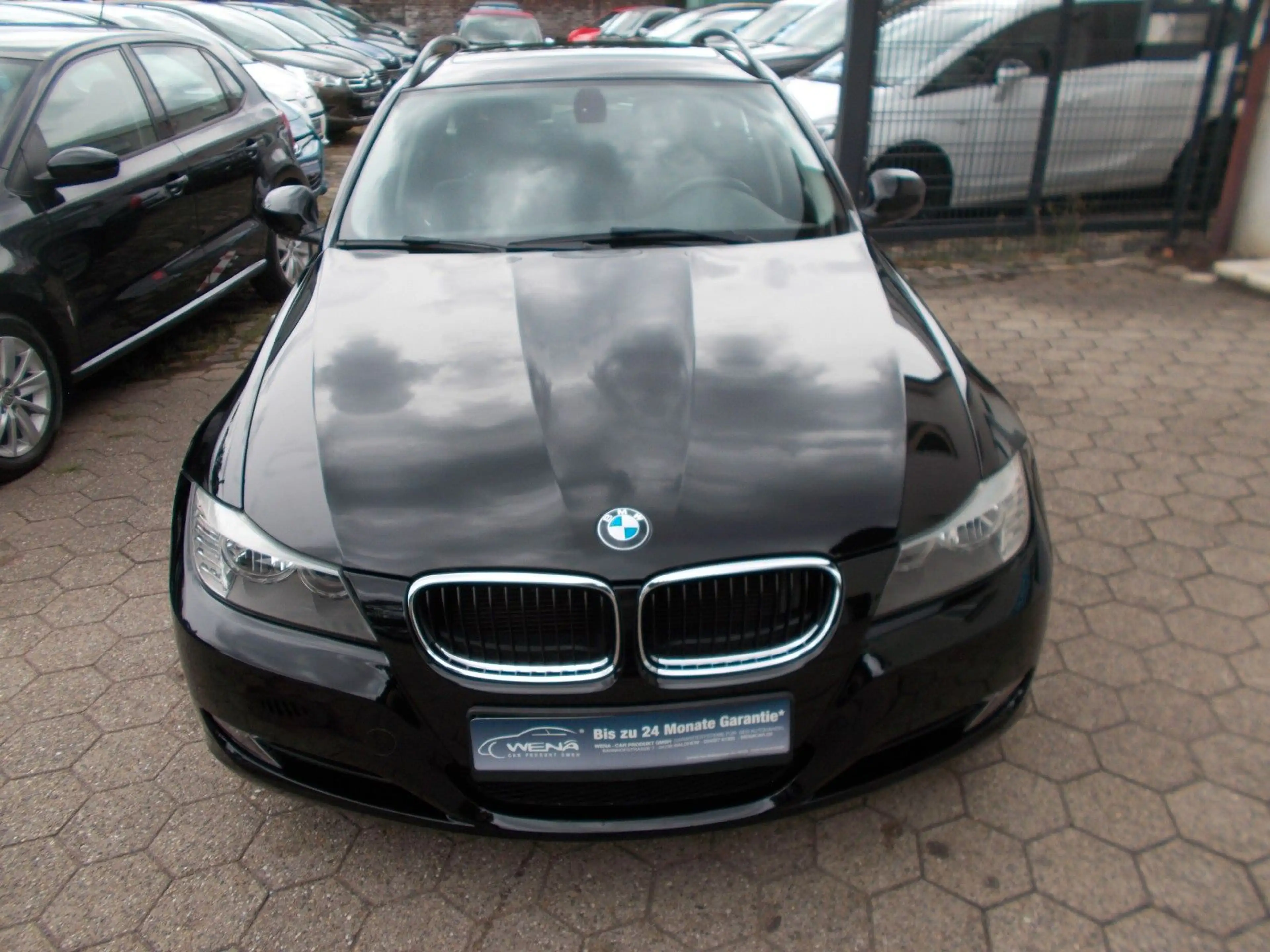 BMW 318 3 Touring 318 i — photo 3