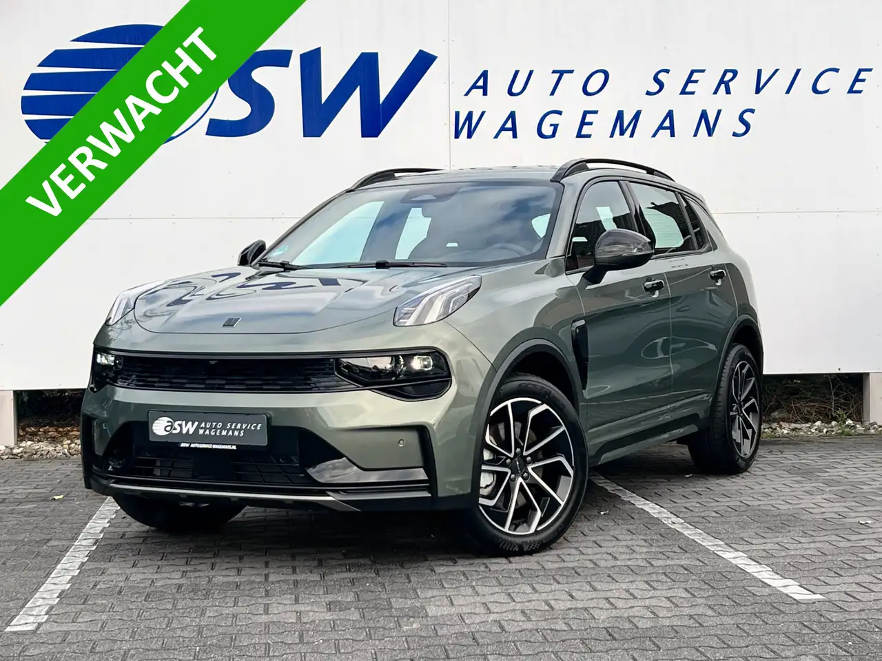 Lynk & Co 01