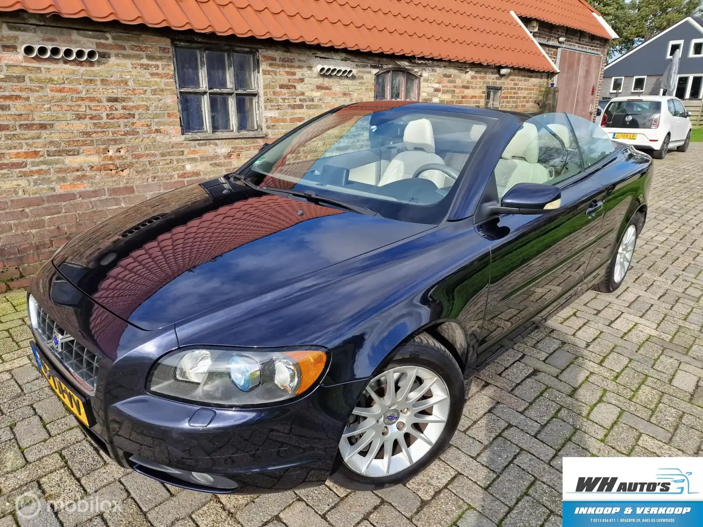 Volvo C70 Convertible 2.4 D5 Momentum|Xenon | Automaat | Modrá - 1